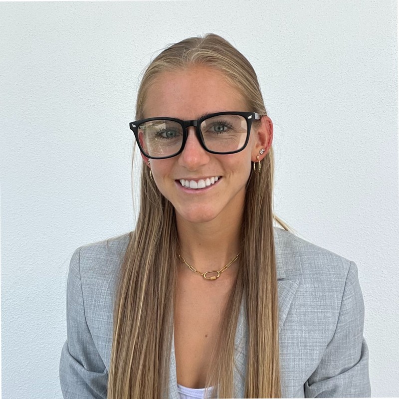 Headshot of Megan Mulroe